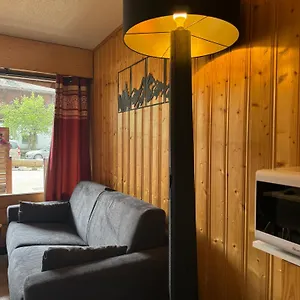 https://superbe-studio-village-samons.hotels-rhonealpes.com